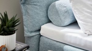 Interliving Boxspringbett Serie 1410 - Nackenrolle