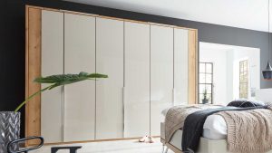 Interliving Schlafzimmer Serie 1017 - Kleiderschrank 354