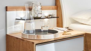 Interliving Schlafzimmer Serie 1202 - beleuchtetes Paneel 116