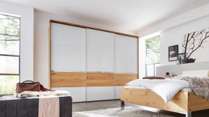 Interliving Schlafzimmer Serie 1202 - Schwebetürenschrank 801
