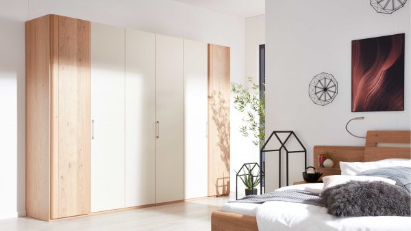 Interliving Schlafzimmer Serie 1013 - Kleiderschrank 98302