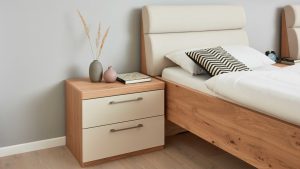 Interliving Schlafzimmer Serie 1018 - Nachtkommode 220023