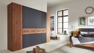 Interliving Schlafzimmer Serie 1022 - Kleiderschrank 97300
