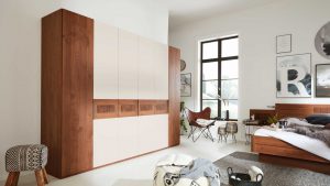 Interliving Schlafzimmer Serie 1022 - Kleiderschrank 97300