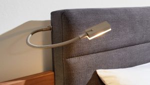 Interliving Schlafzimmer Serie 1022 - Flexleuchte 80134