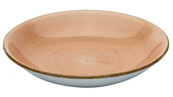 Der CREATABLE Vintage Nature Suppenteller ist eine flache, runde Keramikschale mit einer hellbraunen Innenseite mit einem dezenten Sprenkelmuster, einem etwas dunkleren Rand und einer helleren Außenseite.