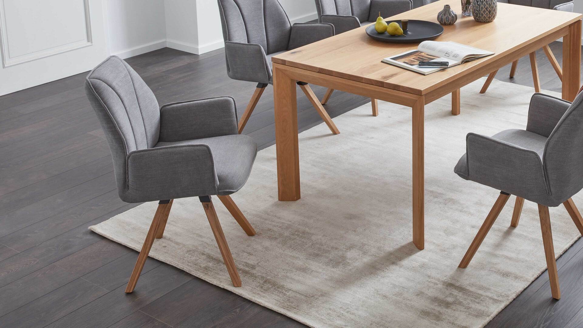 Interliving Esszimmer Serie 5102 - Armlehn-Polsterstuhl V232