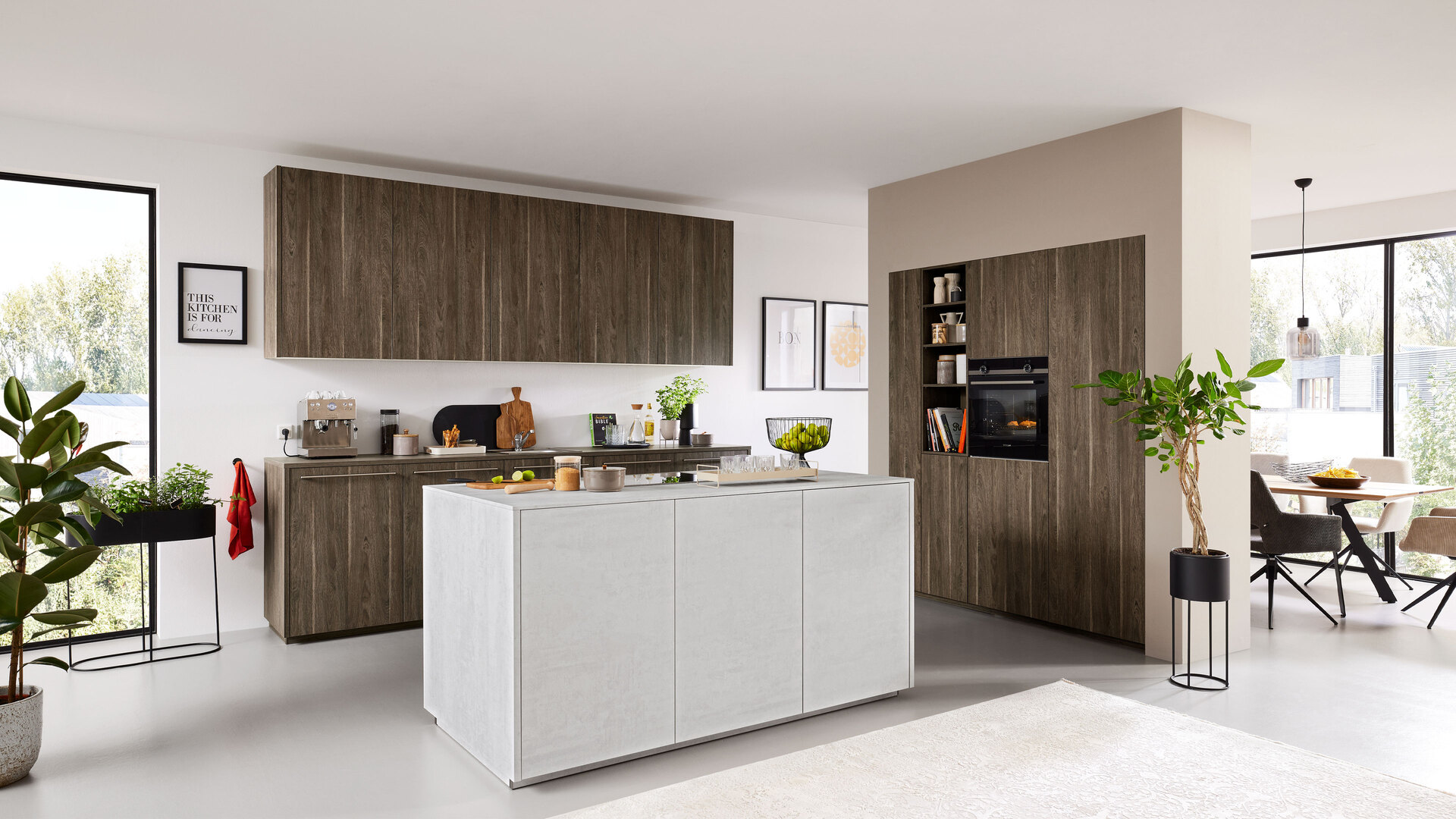 Interliving Küche Serie 3080 mit privileg Einbaugeräten