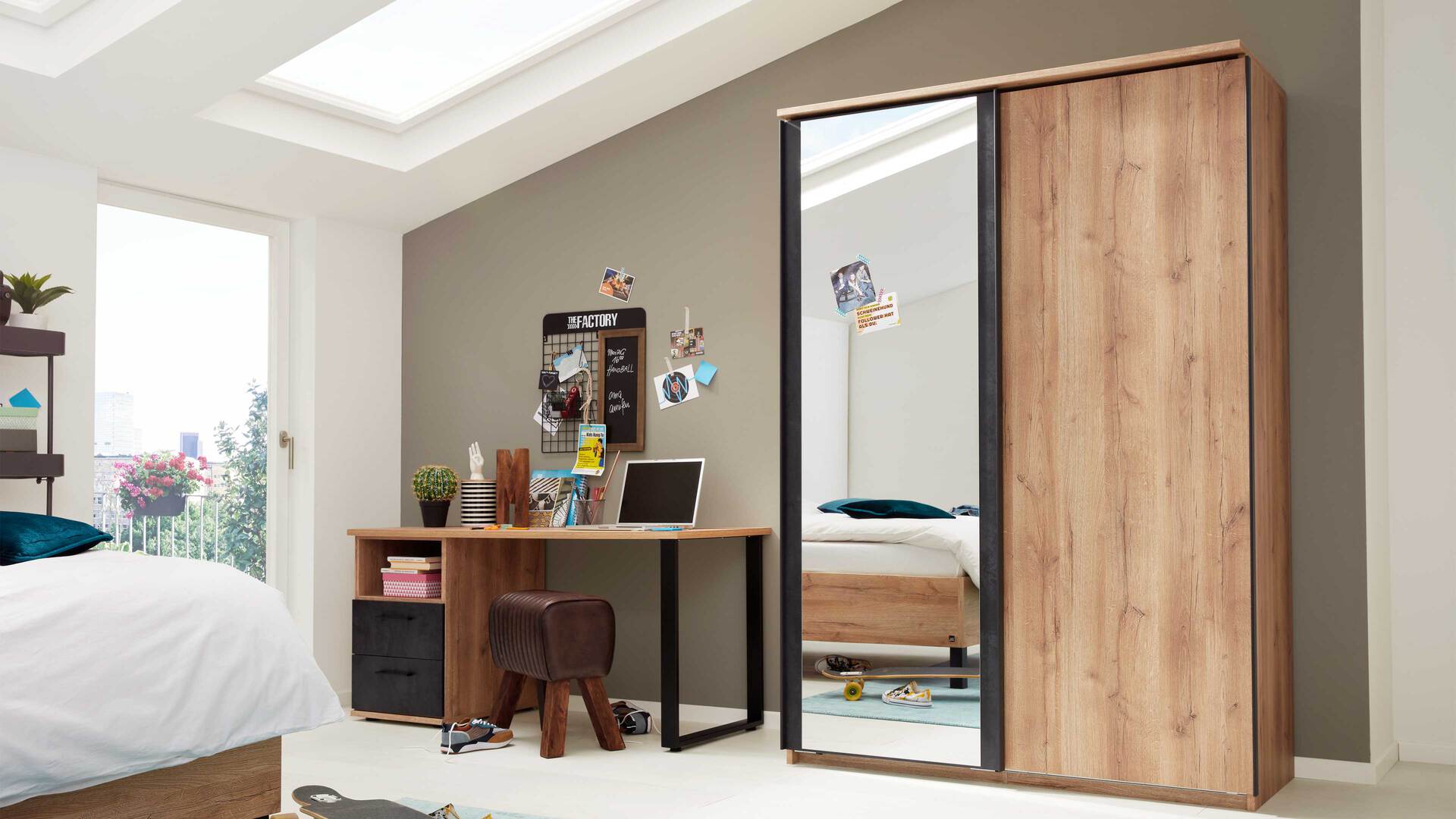 Interliving Jugendzimmer Serie 1701 - Schwebetürenschrank 6310.34