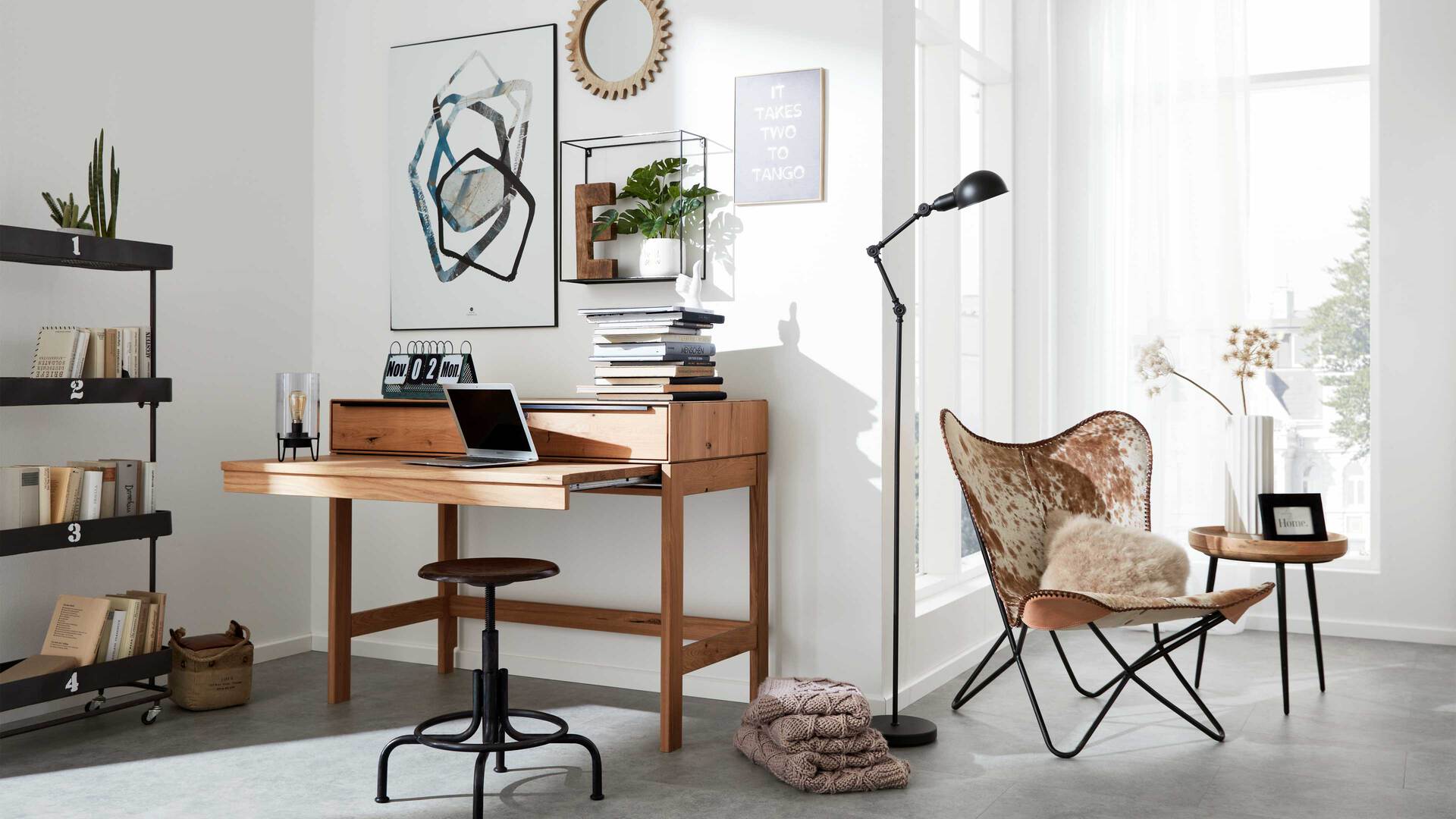 Interliving Wohnzimmer Serie 2020 - Hochkommode 151285